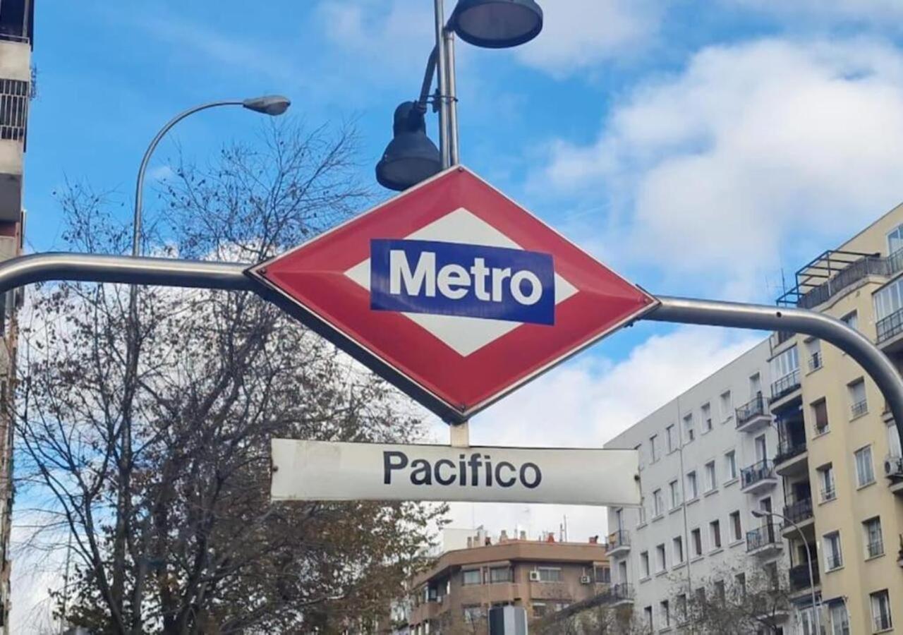 Nuevo 5 Personas Super Centrico Retiro Lujo Apartment Madrid Bagian luar foto